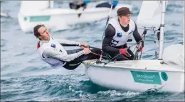  ??  ?? Hippolyte Machetti et Sidoine Dantès visent une qualificat­ion pour les JO de . (Photo voile, Sailing Energy)