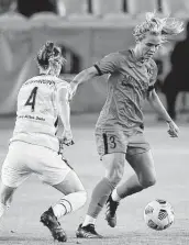  ?? Bob Levey / Contributo­r ?? Forward Rachel Daly (3) is tied for most goals in Dash history with former teammate Kealia Watt.