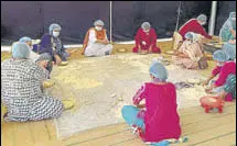  ?? HT PHOTO ?? Food is prepared at three centres of the sect – in Mohali, Chandigarh and Panchkula - twice a day.