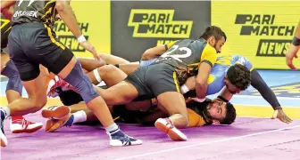  ?? ?? Tamil Thalaivas skipper Ajinkya Pawar came up with a ‘Super Raid’