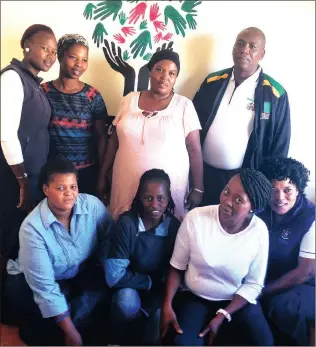  ?? Picture: SHANIL HARICHARAN ?? CHAMPIONS: Some members of Ward 4 War Room, standing: CCG Xolisile Gubese, CCG Thandeka Sibiya, CDW Fakazile Nzimande, councillor Sithembiso Nkuna. In front: CCGs Zama Khumalo, Phindile Ndlovu, Jabu Molefe and Nothile Vilakazi.