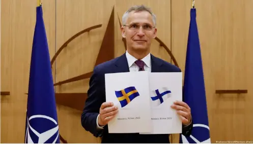  ?? ?? NATO Secretary General Jens Stoltenber­g has promised Finland and Sweden swift accession processesI­mage: Johanna Geron/AP/picture alliance