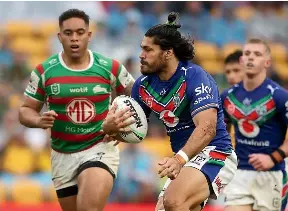  ?? GETTY IMAGES ?? Tohu Harris returned from injury for the Warriors as they stormed home against the Rabbitohs yesterday in Brisbane.