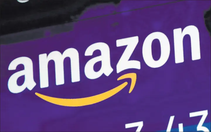  ?? Richard Drew The Associated Press ?? Amazon says it will stop accepting Visa credit cards issued in the United Kingdom because of a dispute over fees that the payment company charges.