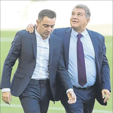  ?? Foto: getty ?? “Es una maravilla tenerle como entrenador” Joan Laporta puso en valor el trabajo de Xavi Hernández en el banquillo del Barça