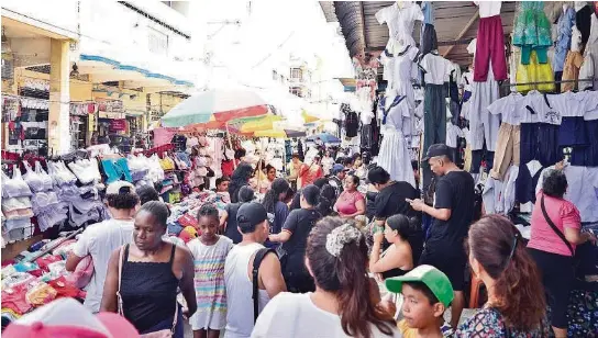 Compras de útiles se movieron en feriado ante inicio de clases ...