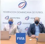  ?? FE ?? El presidente de la Fedofútbol, Rubén García y el secreatrio, Arturo Heinsen.