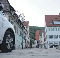  ?? FOTO: MAIKE SCHOLZ ?? Die Karlstraße in Blaubeuren könnte Fußgängerz­one werden.