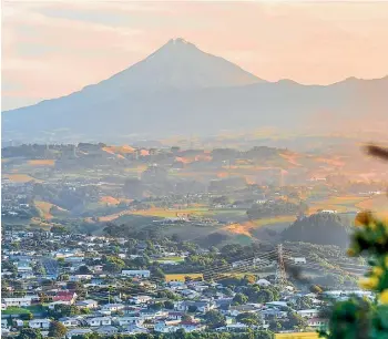  ?? BROOK SABIN ?? New Plymouth, overlooked by Mt Taranaki, with plenty of amazing free activities.