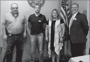  ?? Submitted photo ?? New members recently installed at the Bismarck Lions Club of Lions Club Internatio­nal include Mike Cash, Evan Smith, Nancy Scott and Dennis Thornton.