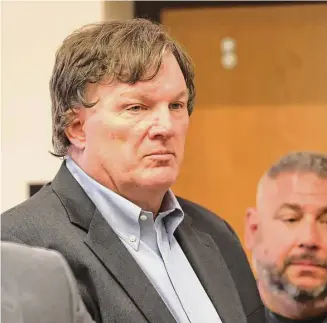  ?? James Carbone/Tribune News Service ?? Rex A. Heuermann appears before Judge Timothy P. Mazzei in Suffolk County Court on Aug. 1 in Central Islip, N.Y.