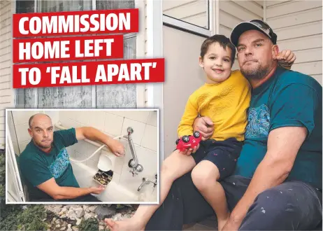  ?? Picture: ALISON WYND ?? Shane Hamann and son Brandon, 5, are living in a commission house with mould problems.