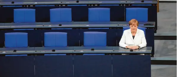  ?? Foto: Kay Nietfeld, dpa ?? Bundeskanz­lerin Angela Merkel: „Es wird in dieser Woche noch viele Kontakte und noch viel Arbeit geben.“