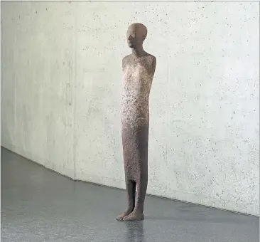  ?? [ Galerie Chobot ] ?? Walter Moroder, „Paia de Cucia“, 2014 (Bronze), bei Galerie Chobot. VON JOHANNA HOFLEITNER