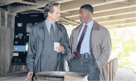  ?? CLAIRE FOLGER/SHOWTIME ?? Kevin Bacon, left, and Aldis Hodge in“City on a Hill.”The series set in early 1990s, crime-bedeviled Boston is back for a second season.