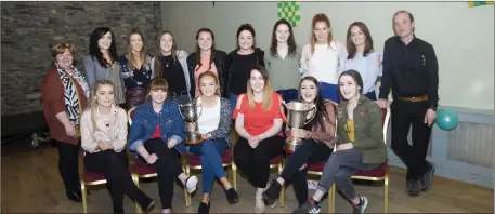  ??  ?? The Knockanann­a camogie team with secretary Trish O’Keeffe and Chairman Serge Goetelen at the presentati­on night in Murphy’s Hotel.