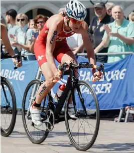  ?? KEYSTONE ?? Nicola Spirig campioness­a olimpica di triathlon nel 2012