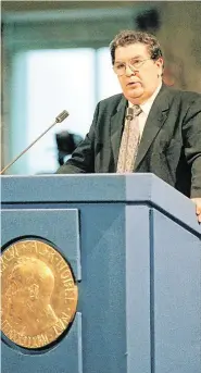  ?? PHOTOS: PA, GETTY AND AP ?? Clockwise from left: John Hume with his wife Pat at the funeral of Martin McGuinness; with Nelson Mandela in 2000; at a press conference in Dublin in 1981; in his native Derry city; and making his Nobel speech during the awards ceremony in Oslo, Norway, in 1998.