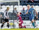  ??  ?? Clyde’s promotion bid suffered another blow on Saturday at the hands of Berwick Rangers who remain unbeaten at Shielfield Park in 2016.