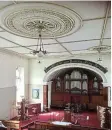  ?? ?? SA’S OLDEST: The interior of Makhanda’s Baptist Church