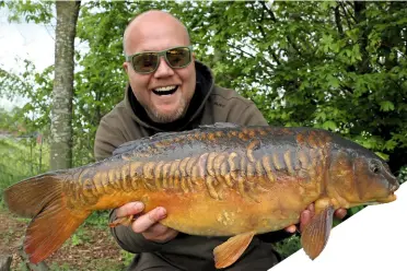  ??  ?? ABOVE: This gorgeous scaly mirror was the first to fall to my carefully-placed margin trap.