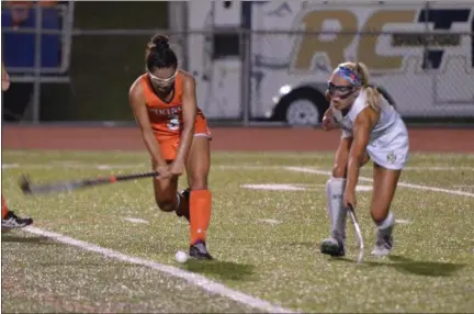  ?? THOMAS NASH - DIGITAL FIRST MEDIA ?? Perkiomen Valley’s Gabby Martina (3) sends one toward goal during the first half of Wednesday’s game.