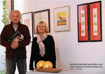  ?? FOTO: T. LINDEKAMP ?? Gerfried Schell stellt seine Bilder in der neuen Galerie von Christina Büsen aus.