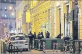  ?? AFP ?? Police stand in rue Cambon at the back entrance of the Ritz luxury hotel in Paris on Wednesday.