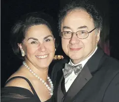  ?? POSTMEDIA NEWS ?? Homicide Det.-Sgt. Susan Gomes, above left, says no suspects in the murders have been “developed.” Above right: Honey and Barry Sherman.