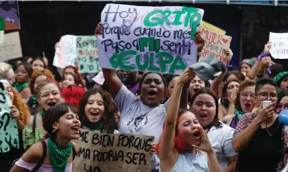  ?? /EFE ?? Manifestac­ión contra la violencia de género durante el Día Mundial de la Mujer en Colombia.