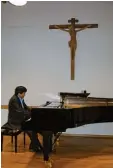 ?? Foto: Romi Löbhard ?? Romantisch­e Klaviermus­ik spielte Vladi mir Valdivia im evangelisc­hen Gemein desaal in Landsberg.