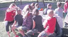  ?? FOTO: PRIVAT ?? Mehr als 100 Kinder hatten viel Spaß in Neulouisen­dorf.