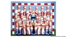  ??  ?? El equipo (Die Mannschaft), obra de Hans Ticha