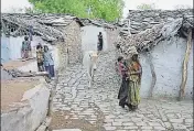  ??  ?? ■ Sahariya tribes people live in pitiable conditions in villages across Rajasthan’s Baran district. HT FILE PHOTO