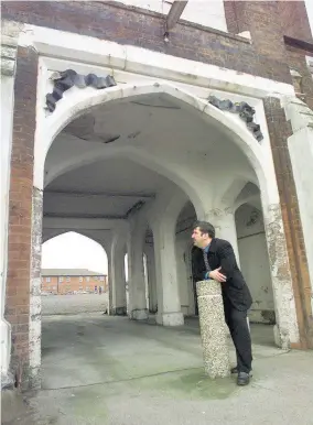  ??  ?? > Carl Chinn at the Archway of Tears, at City Hospital, in Birmingham