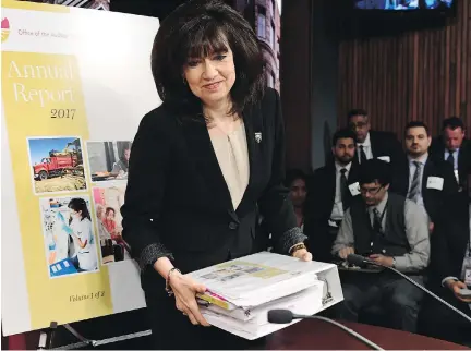  ?? THE CANADIAN PRESS ?? Ontario auditor general Bonnie Lysyk arrives to a news conference about her annual report in Toronto on Wednesday.