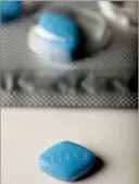  ??  ?? Comprimido azul foi produzido em laboratóri­o na década de 90