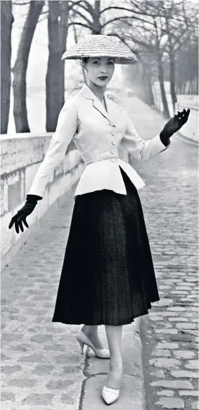  ??  ?? i Beauty out of horror: Christian Dior’s ‘New Look’; below, his sister Catherine