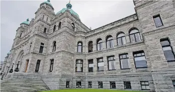  ?? DEBRA BRASH/VICTORIA TIMES COLONIST FILES ?? A flagpole in front of the legislatur­e will apparently be replaced at a cost of $65,000 without an engineerin­g report into the issue being made public.