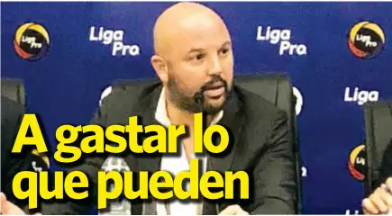  ??  ?? DECISIÓN. Luis Manfredi, gerente de la Liga Profesiona­l, explica que se aplicará el modelo económico que maneja España.