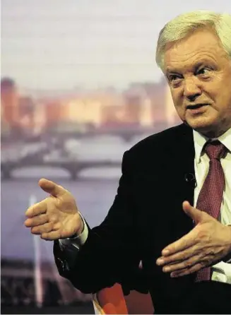  ??  ?? UNCERTAIN: David Davis, above, was described as a ‘drunken trapeze artist’ by