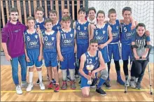  ??  ?? “Les U 13 masculins et leur coach Théo Rouchy champion du Quercy 2018”