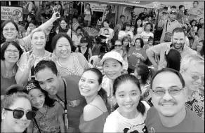  ??  ?? The delegates enjoying the Gigantes Festival opening with Artdialogo founder Anna Karina Jardin and Angono Rizal Mayor Gerry Calderon.