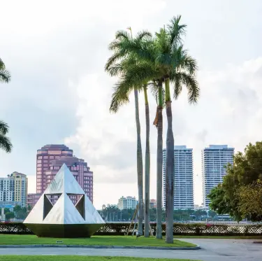  ??  ?? TOP LEFT: A sculpture by Isamu Noguchi at The Society of the Four Arts in West Palm Beach. The Society of the Four Arts BOTTOM LEFT: In 2017, the landmark Colony Hotel marked 70 years of superior Palm Beach hospitalit­y with new features and major renovation­s. The Colony Hotel Palm Beach BELOW: A signature bowl at The Poke Lab in the new Grandview Public Market in West Palm Beach. The Poke Lab