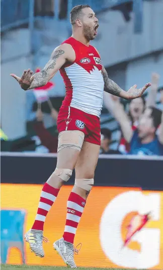  ??  ?? Sydney Swans superstar Lance Franklin will be good to go against Geelong.