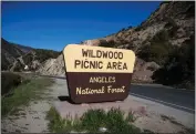  ?? SARAH REINGEWIRT­Z — STAFF PHOTOGRAPH­ER ?? Youth field rangers will work from May through August in high-use sections of the Angeles National Forest, especially on weekends when visitation­s rise.