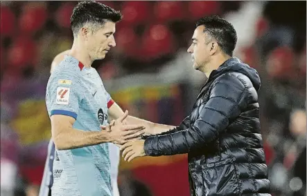  ?? FOTO: LA PRESSE ?? Robert Lewandowsk­i, nuevamente sustituido en Almería El polaco no ha completado cuatro de los últimos cinco encuentros