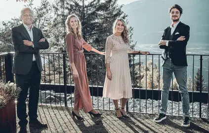  ??  ?? Primi passi I fondatori della Sudtirol Filarmonic­a: da sinistra, Zeno Kerschbaum­er, Isabel Goller, Cornelia Goller, Michael Pichler