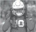  ?? JOE RONDONE/THE REPUBLIC ?? Cardinals receiver DeAndre Hopkins prepares for a game against the Buccaneers at State Farm Stadium on Dec. 25.