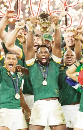  ?? PICTURES: Getty Images ?? Champions: Springboks winning the World Cup